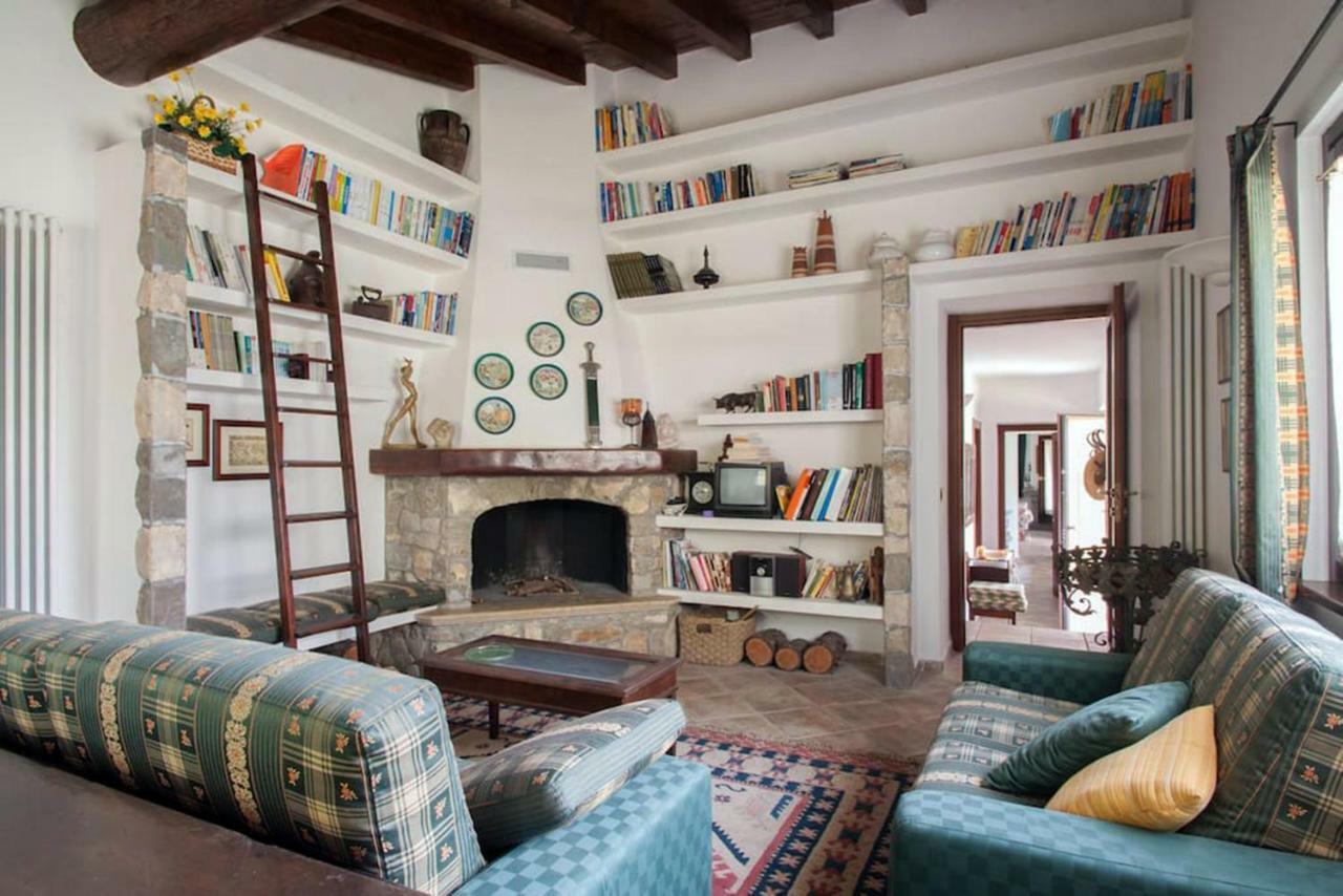 Casa Vacanze Il Noce Sovere Zewnętrze zdjęcie