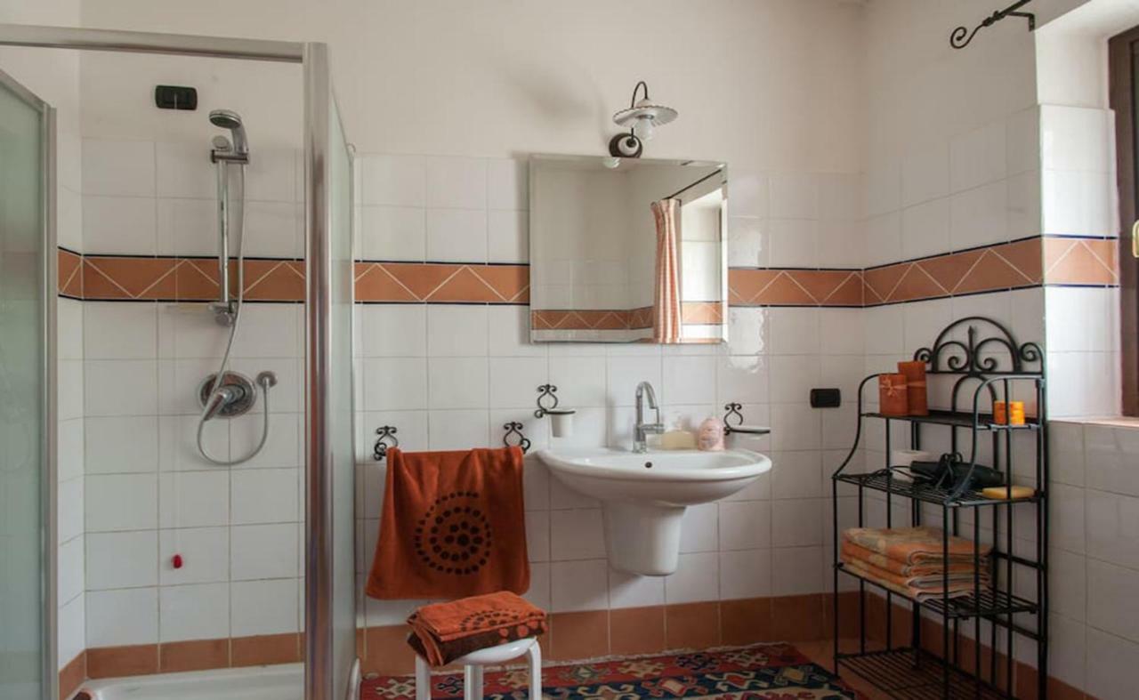 Casa Vacanze Il Noce Sovere Zewnętrze zdjęcie